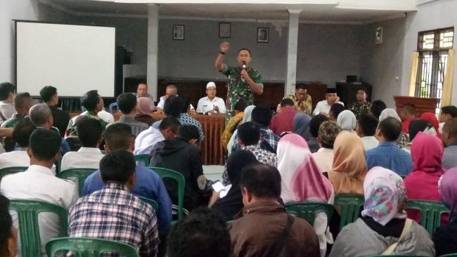 Berita BPBD Lombok Barat Sosialisasikan Teknis Rehabilitasi Pascagempa ke Babinsa Jumat 19 April 2024