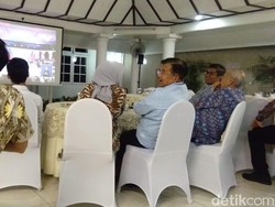 JK Nobar Debat Capres: Pak Jokowi dan Maruf Sudah Pengalaman