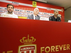 Fabregas diharapkan bisa mengangkat Monaco dari performa buruk di paruh pertama musim ini. Monaco kini terperosok di zona degradasi Ligue 1 dengan menempati peringkat 19 klasemen. Foto: Valery Hache/ AFP Photo