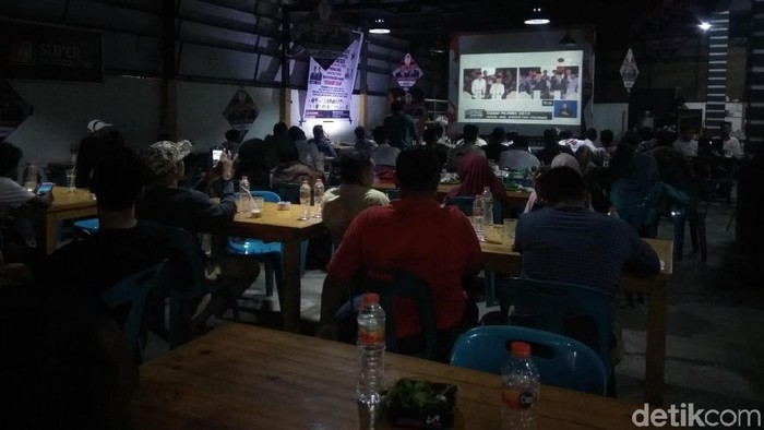 Nobar debat capres di Aceh (Agus-detikcom) Nobar debat capres di Aceh (Agus-detikcom)