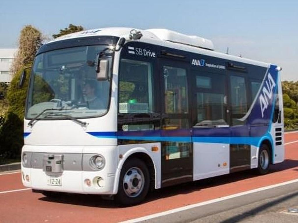 Keren! Jepang Uji Coba Bus Tanpa Sopir di Bandara Haneda Keren! Jepang Uji Coba Bus Tanpa Sopir di Bandara Haneda