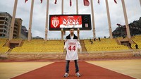 Fabregas telah menjalani debutnya bersama Monaco saat mengimbangi Olympique Marseille 1-1 pada akhir pekan lalu. Foto: Eric Gaillard/Reuters