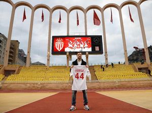 Gabung Monaco, Fabregas Akui Berat Meninggalkan Inggris