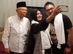 Jelang Debat, Maruf Amin Kedatangan Penyanyi Religi Veve Zulfikar