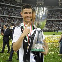 Ronaldo Tambah Koleksi Trofi: 26 Gelar dari 4 Negara