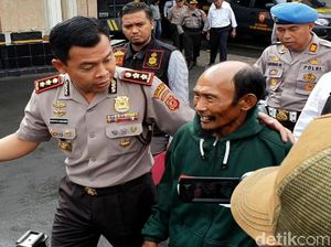 Polisi Minta Netizen Setop Viralkan Abud ODGJ yang Ngaku Tuhan Polisi Minta Netizen Setop Viralkan Abud ODGJ yang Ngaku Tuhan
