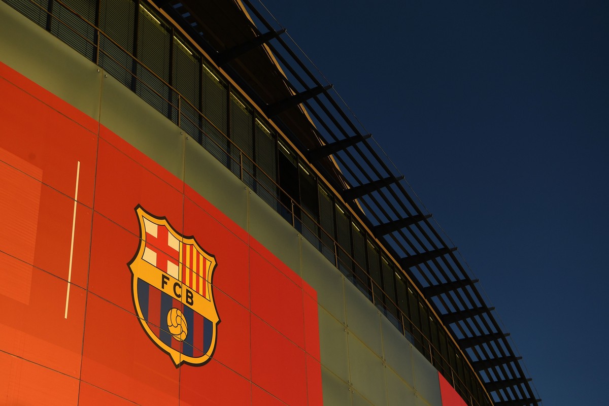 Real Madrid dan Barcelona yang Menumbalkan Pemainnya (David Ramos/Getty Images)