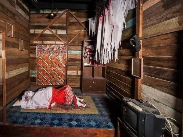 Foto: Melihat Pocong Sampai Kuntilanak di Malaysia