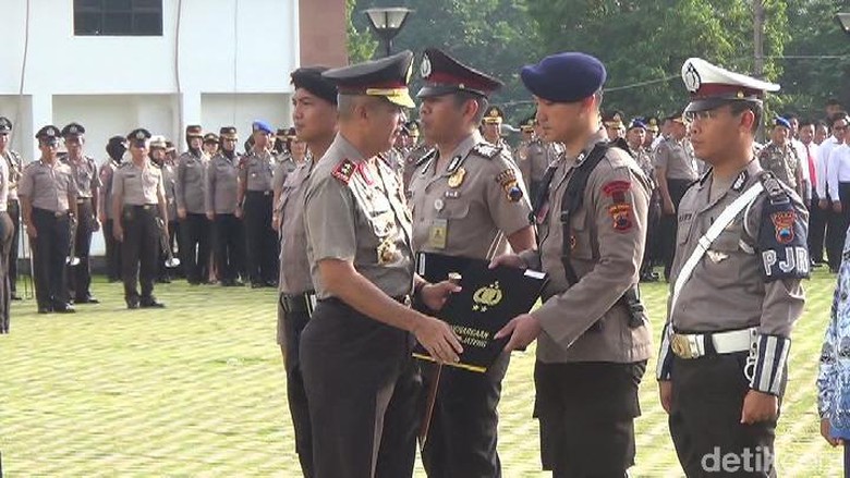 Polisi yang Dibentak Peserta Tablig Akbar Solo Diberi Penghargaan