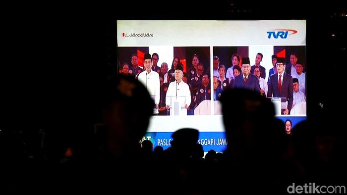 Nobar debat capres yang kemudian di Bidakara (Foto: Grandyos Zafna)