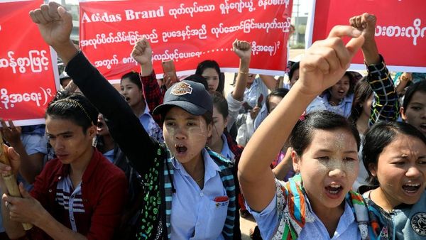 Pabrik Ditutup, Ratusan Buruh Adidas di Myanmar Demo