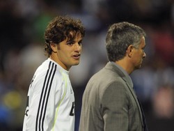 Pedro Leon sempat memperkuat Real Madrid di era Jose Mourinho. Dia datang bareng Kaka, Cristiano Ronaldo, dan Karim Benzema. Tapi kariernya meredup terutama setelah perselisihannya dengan Mourinho. Leon dianggap tidak disiplin dan pemalas. (Denis Doyle/Getty Images)