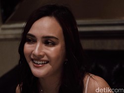 Geram dengan Nyinyiran Netizen, Shandy Aulia Kapok Main Medsos?