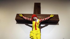 Karya Seni McJesus yang Kontroversial di Israel