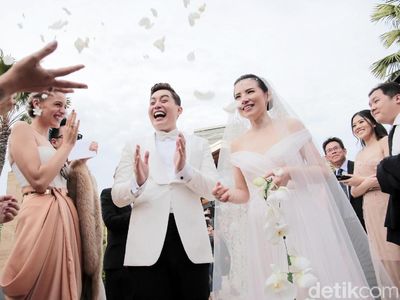 Momen Haru Presenter Kocak, Edric Tjandra Si Pengantin Baru