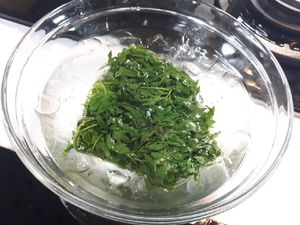 4 Manfaat Daun Antanan untuk Kesehatan Otak dan Cara Konsumsinya