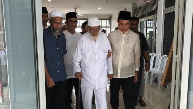 Yusril dan Bola Liar Pembebasan Abu Bakar Ba'asyir