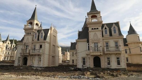 Ini Kampung Disney Rp 2,9 T yang Bikin Pengembang Terlilit Utang