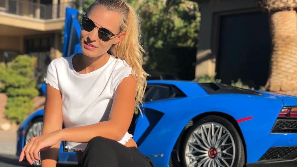 Gaya Seksi Doreen Seidel, Model Playboy yang Kini Jadi Pembalap F1