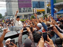 Sate dan Harapan Sandiaga Dapat Rezeki Jokowi