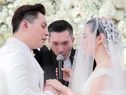 Penuh Haru di Pernikahan Edric Tjandra