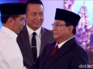 Menilai Keunggulan Paslon dalam Debat Menilai Keunggulan Paslon dalam Debat