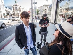 Mengenal Beneval, Aktor Ganteng Indonesia yang Berkarier di Hollywood