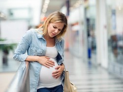 Perut Gatal Saat Hamil, Tanda Janin Sedang Tumbuh Rambut?