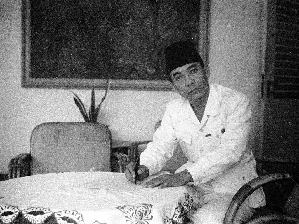 Lidah Sukarno Berlabuh ke Sambal Pecel