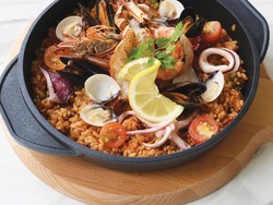 Dari Singapura, Steak Hingga Baked Rice Charcoal Hadir di Jakarta