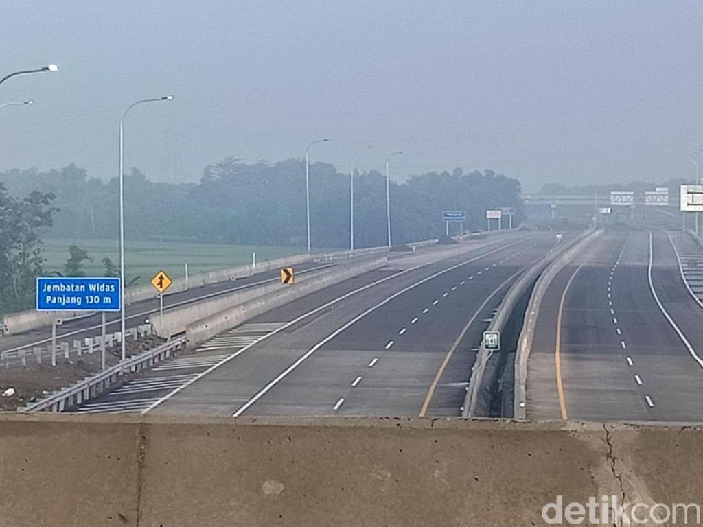 Nggak Nyangka! Ada 10 Tol Unik di RI, Punya Terowongan Gajah-Bisa Nyanyi