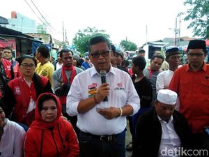 Datangi Pasar Santa, TKN Jokowi: Orang Muda Berkreasi, Berinovasi Datangi Pasar Santa, TKN Jokowi: Orang Muda Berkreasi, Berinovasi