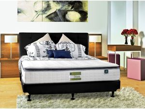 Intip Rahasia Kamar Tidur Mungil Agar Terasa Lapang