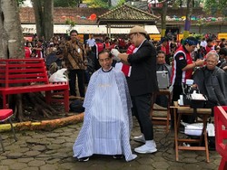 Ternyata Ada Kaesang di Balik Tukang Cukur Rambut Jokowi