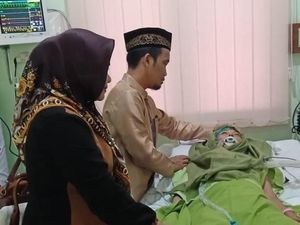 Istri Ustad Maulana Keluar RS dan Menolak Dirawat