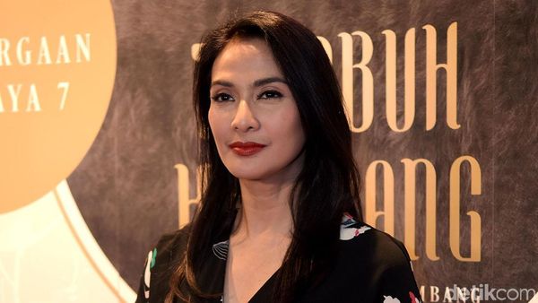 Maudy Koesnaedi, Kecantikanmu Itu Lho...