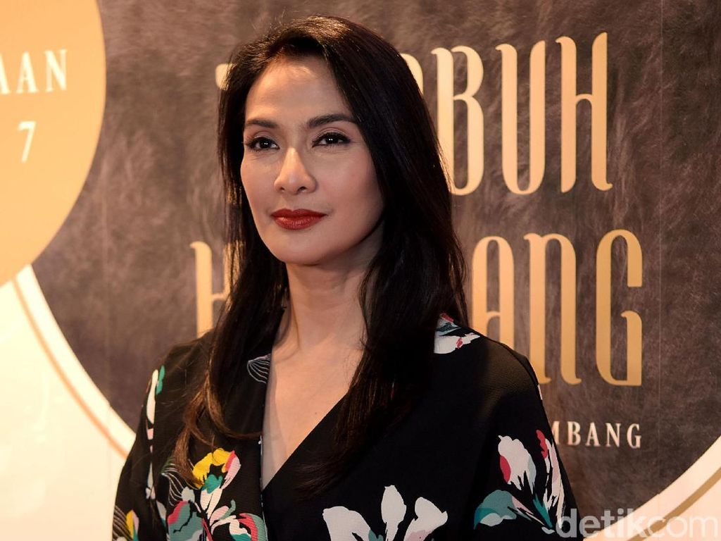 Maudy Koesnaedi Butuh Seminggu Hapal Naskah Panjang Teater Tari Citraresmi