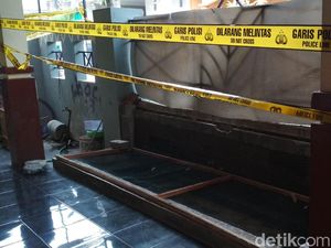 Simpan Buaya Muara dan Ular Piton, Rumah Warga di Blitar Digaris Polisi Simpan Buaya Muara dan Ular Piton, Rumah Warga di Blitar Digaris Polisi