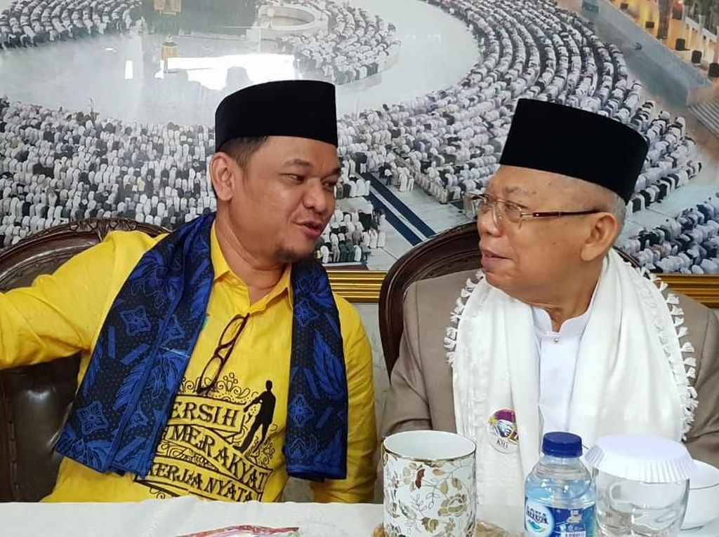 Fadli Zon Yakin Prabowo Salip Jokowi, TKN: Mimpi di Siang Bolong Fadli Zon Yakin Prabowo Salip Jokowi, TKN: Mimpi di Siang Bolong