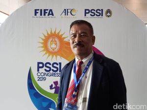 Persib Bandung Ikuti Anjuran PSSI soal Gaji Pemain Persib Bandung Ikuti Anjuran PSSI soal Gaji Pemain