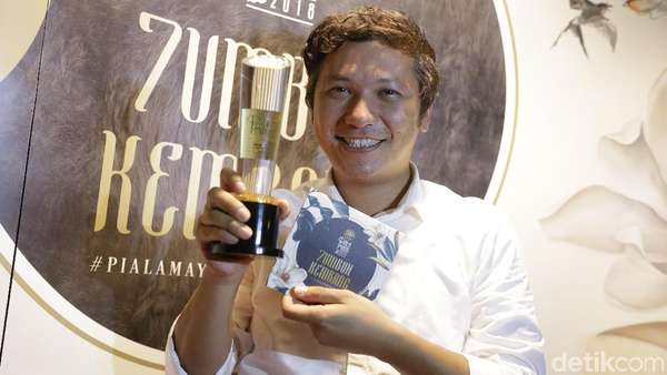 Luna Maya-Gading Marten, Si Penguasa Piala Maya Luna Maya-Gading Marten, Si Dominasi Piala Maya