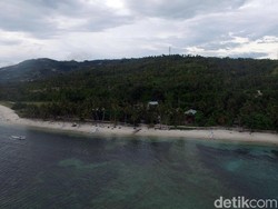 Satu Lagi Surga di Sulawesi, Pantai Pasir Putih Palippis