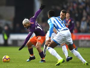 City Ungguli Huddersfield 1-0 di Babak Pertama