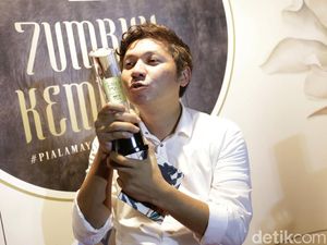 Foto Bareng, Gading Didoakan Berjodoh dengan Anak Susi Pudjiastuti Foto Bareng, Gading Didoakan Berjodoh dengan Anak Susi Pudjiastuti