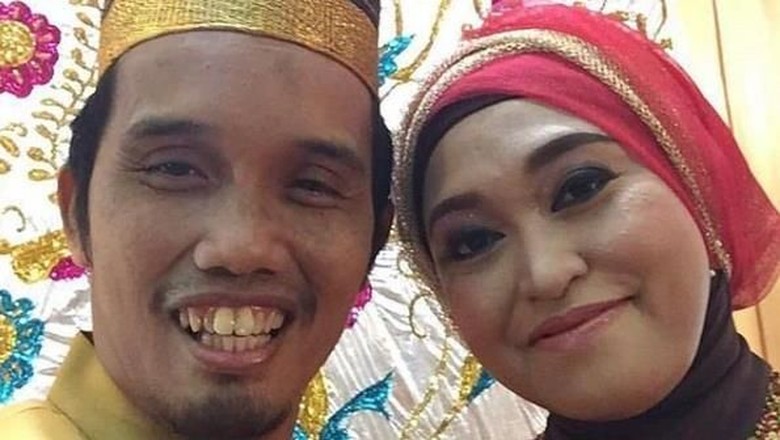 Kisah Cinta Ustad Maulana dan Istri, Menunggu 15 Tahun untuk Menikah