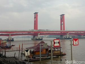 Kemenhub Bakal Renovasi Dermaga di Jembatan Ampera