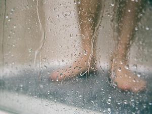 4 Kesalahan Saat Mandi Ini Bisa Bikin Kulit Rusak, Apa Saja? 4 Kesalahan Saat Mandi Ini Bisa Bikin Kulit Rusak, Apa Saja?