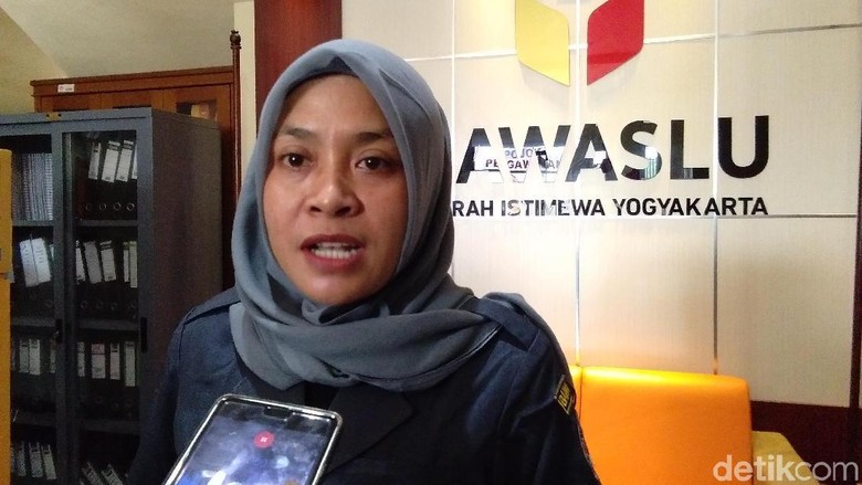 Massa Pro Jokowi Juga Keroyok Anggota Panwaslu di Kulon Progo