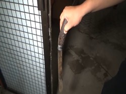 Video Polisi Tembak Mati Perampok 3 Kg Emas di Sulsel