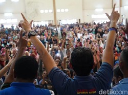 Sandiaga Ajak Generasi Milenial Sumenep Berani Jadi Pengusaha